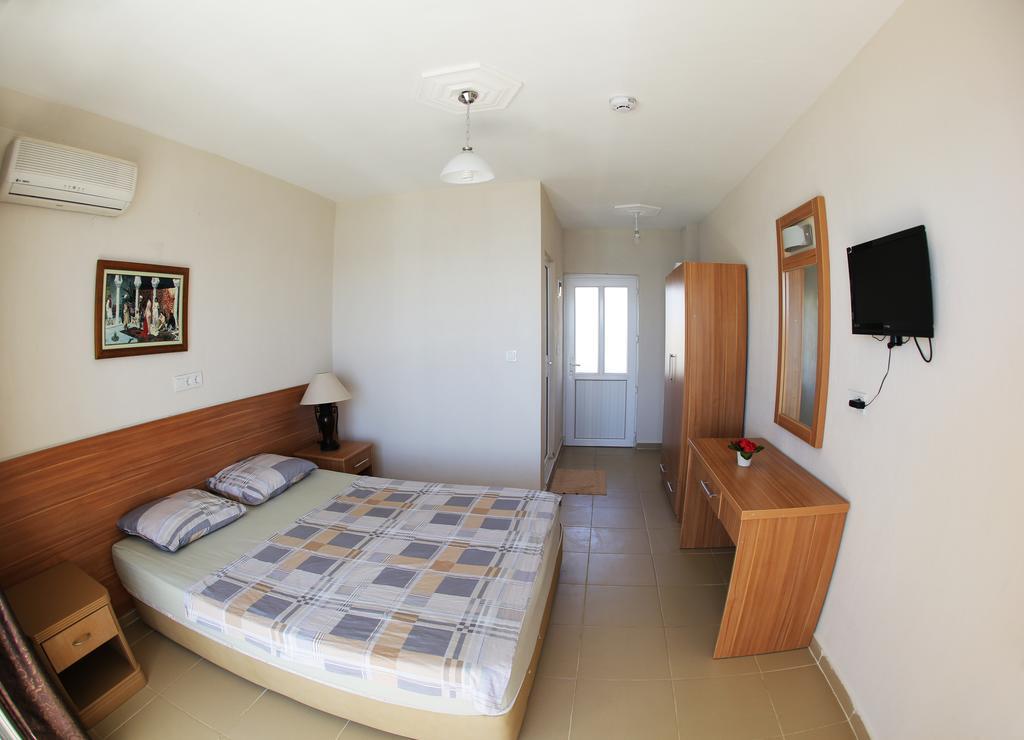 Mavi Cennet Camping Caravan Kızılot Kamer foto