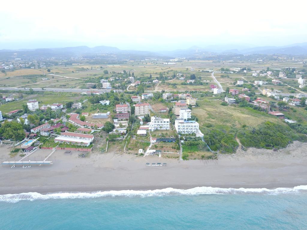 Mavi Cennet Camping Caravan Kızılot Buitenkant foto
