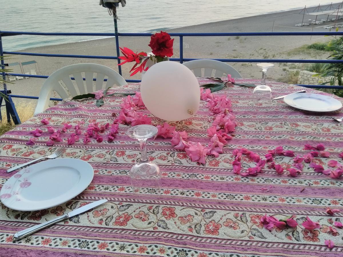 Mavi Cennet Camping Caravan Kızılot Buitenkant foto